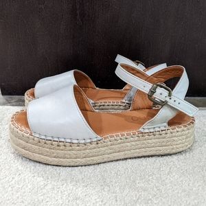 Bueno Kobie Espadrille Sandals SZ 6 in Tusk Leather